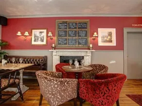 The White Hart - Image 3