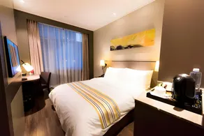 Home Inn Plus Beijing Guang'anmen Lize Financial District - Image 5
