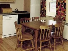 The Helm Apartments B&B - Image 3