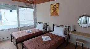 VILLA PENELOPE - Image 2