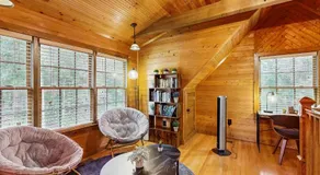 The Cozy Cabin on Lake Gaston - Image 5