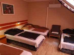 4Fenyő Magánszállás Nagyatád - Image 1