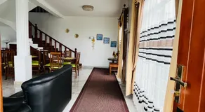 Thuring's Holiday Bungalow - Image 2