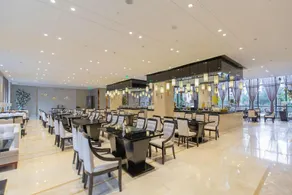 Beautiful Scenery Hotel - Image 4