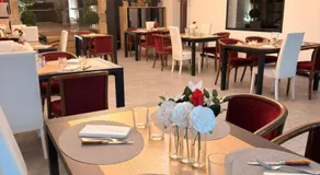Logis Hôtel de Paris - Restaurant - Pâtisserie - Image 2