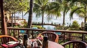Teluk Indah Beach & Pool Villa - Image 3