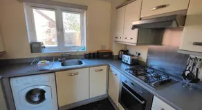 Lakeside-Dakota 3bed house 2bath parking M27 J5 Southampton Airport sleeps 6 - Image 4