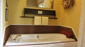 Shipwright Inn - Image 5