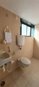 Spacious Family Villa, Pool, Near Beach, Fast WiFi - Image 3
