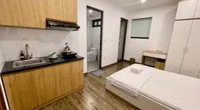 Era Apartment Khuc Thua Du - Image 2
