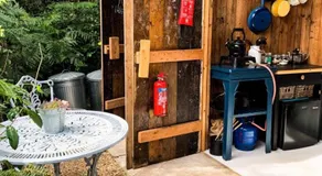 Beautiful, Secluded Shepherd's Hut in the National Park - Image 4