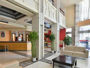 24K International Hotel People's Square - Image 2