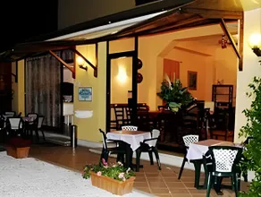 La Perla - Image 5