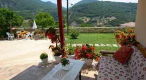 The View - Image 3