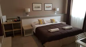 Hotel Arianna - Image 2