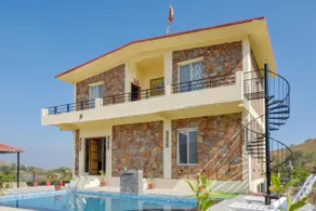 Alaya stays Colonel Retreat 3 BHK  - Image 3