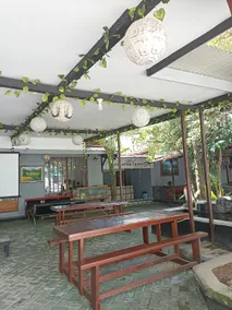 Tropical Hotel - Image 4