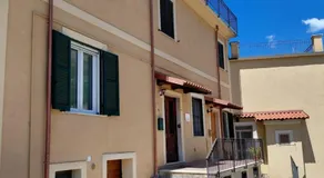 Lacerno Rooms - Image 2