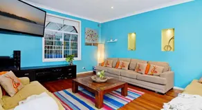 Malibu Beach House - Image 2