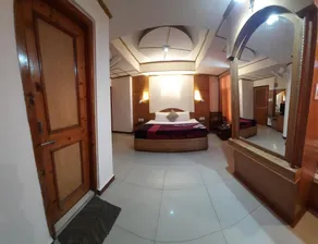 Hotel Lords Regency - Connected to the Mall Road - Image 5