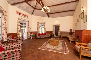 Adderley Bungalow - Image 3