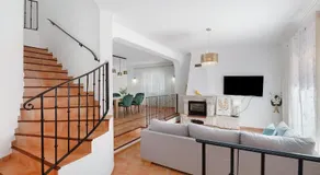 Modern Villa In Olhao - Image 3