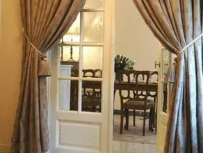 Pand 17 - Charming Guesthouse - Image 4