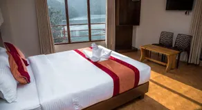 Hotel Himalayan Vacation - Image 2