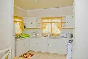Port of Spain Windy Guest Apartment - Image 4