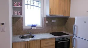 Kovac Riverfront Apartments - Image 5