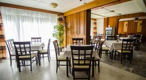 Solar Club Apartman Sopron - Image 3