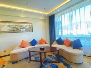 Yulin Hotel - Image 4