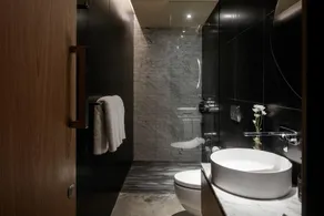OXO Townhouses Berawa Canggu - Image 3