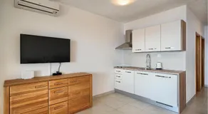 Cozy Home In Bast With Jacuzzi - Image 4
