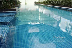 MaxStays - MaxStyle @ One Eastwood Avenue - Image 4