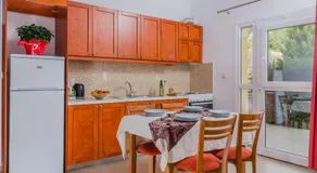 Arsinoi Studios and Apartments - Image 3