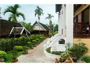The View Pavilion Hotel - Image 3