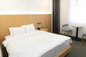 Southernheal Hotel - Image 2