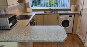 Stirling apartment - free parking - Image 5