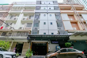 OYO 935 The Palm Apartment - Image 5