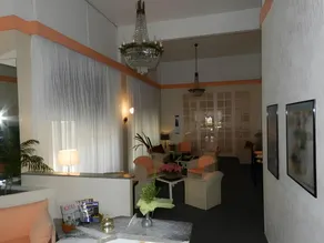 Park Hotel - Image 4
