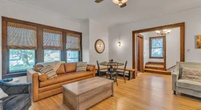 The Royal Villa by Granger Gardens - Image 2