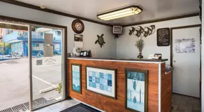 Aqua Breeze Inn - Image 5