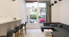 Gravitas Hostel - Image 3
