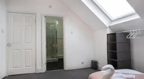 4Bedrooms-3Bath-9Beds-Wallsend - Image 3