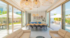 A modern villa in Zmijavci with a gym, tennis and basketball court - Image 4
