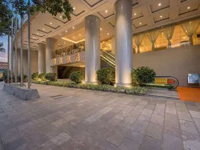 Yaolong Hotel - Image 2