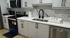 Cozy home away from home - Image 3
