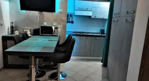 Silver Home - Image 2