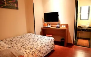 Fu Shi Chain Hotel - Image 3